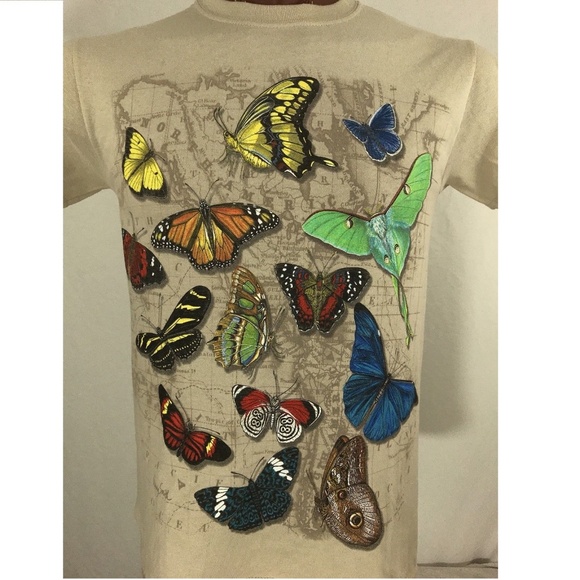 Beautiful Butterflies Beige Graphic T Shirt S - Picture 1 of 7
